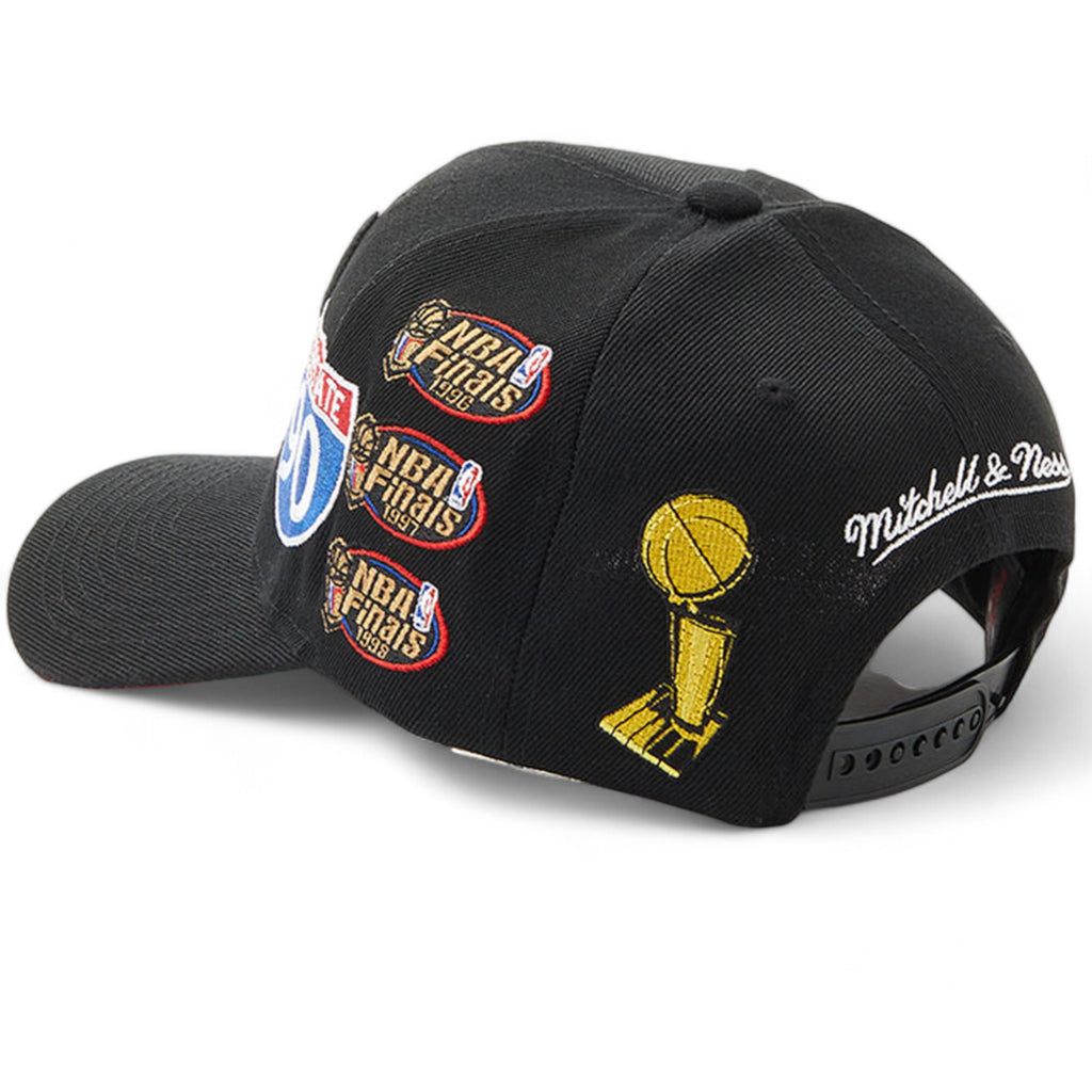 Mens MITCHELL & NESS NBA HYPER LOCAL PRO CROWN BULLS