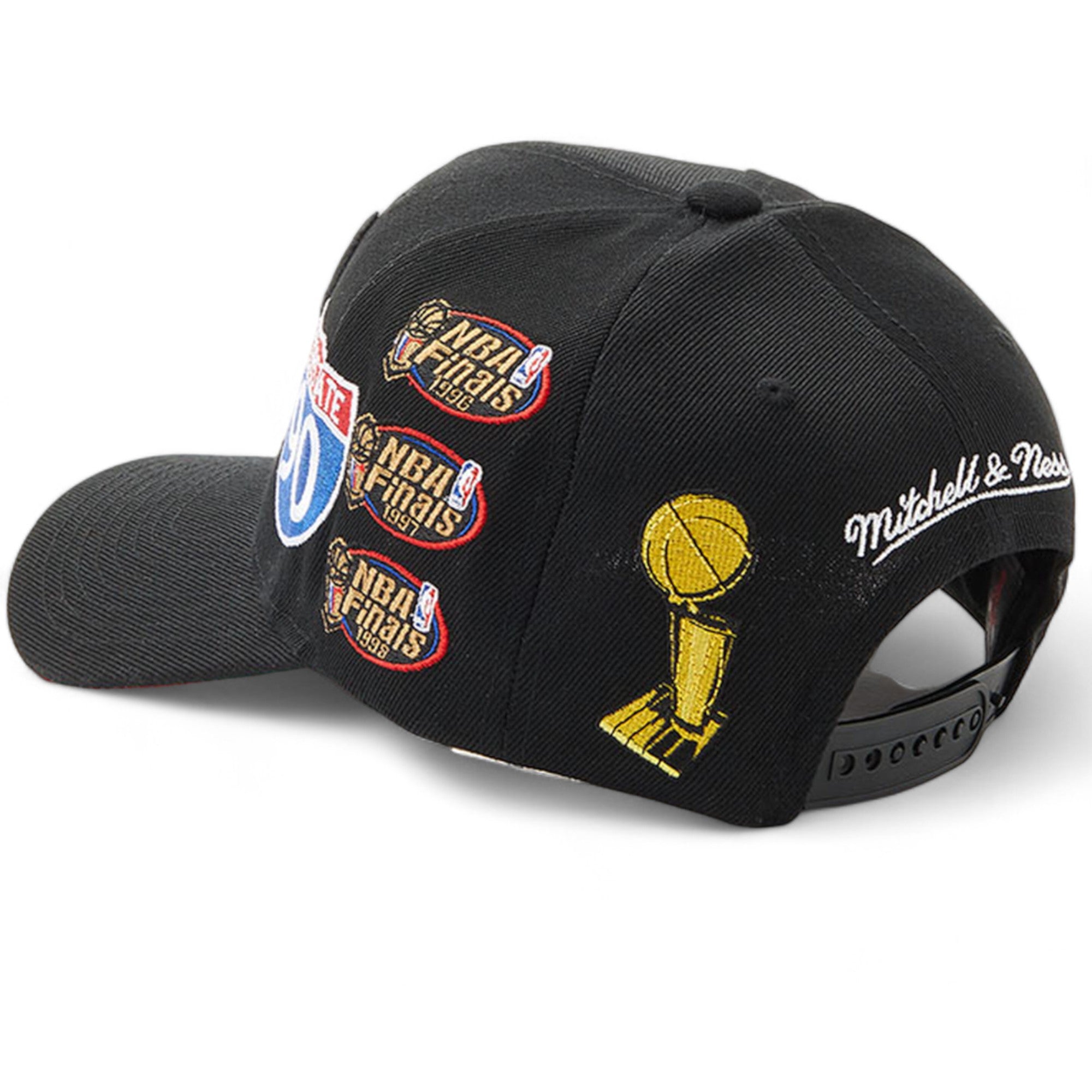 Mens MITCHELL & NESS NBA HYPER LOCAL PRO CROWN BULLS