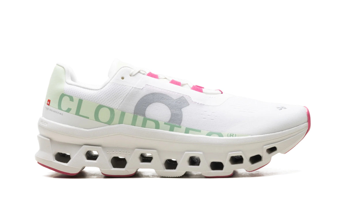 61.97725 Stadium Goods studio 6