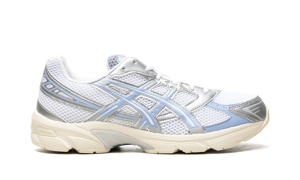 1203A609-107 Stadium Goods studio 6