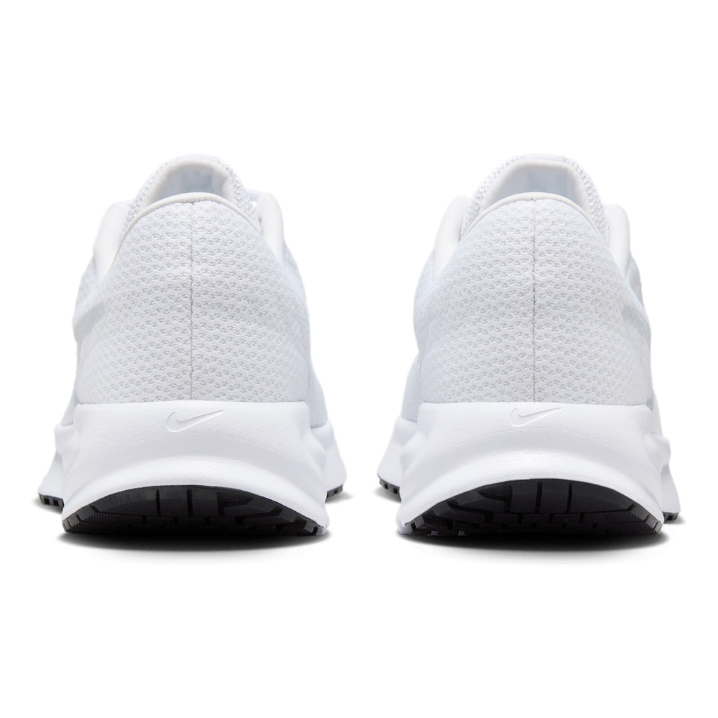 HM9593-103 Nike.com 6