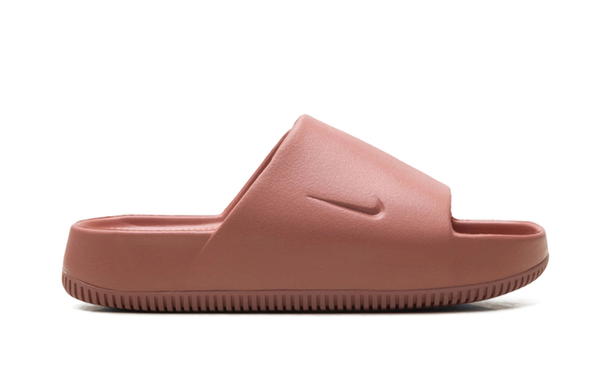 DX4816-601 Stadium Goods studio 6