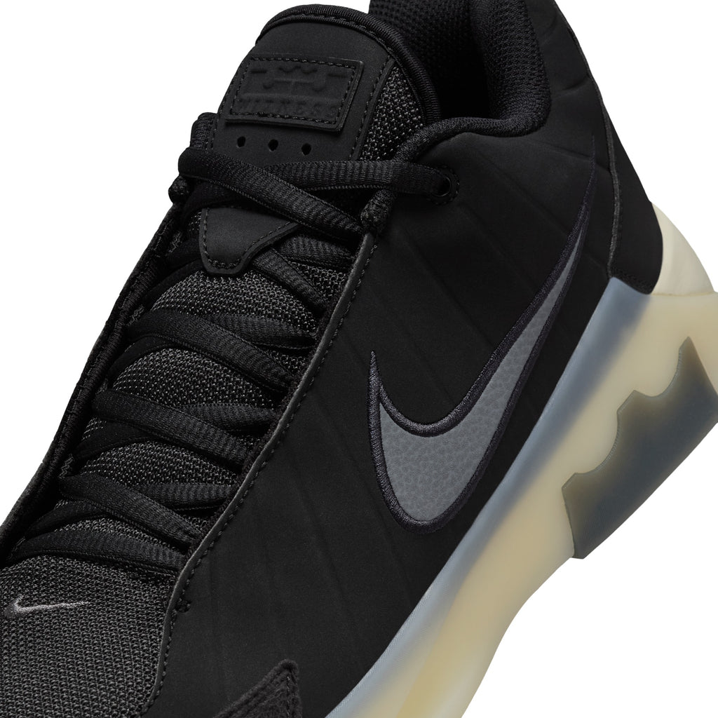 HQ8034-001 Nike.com 7