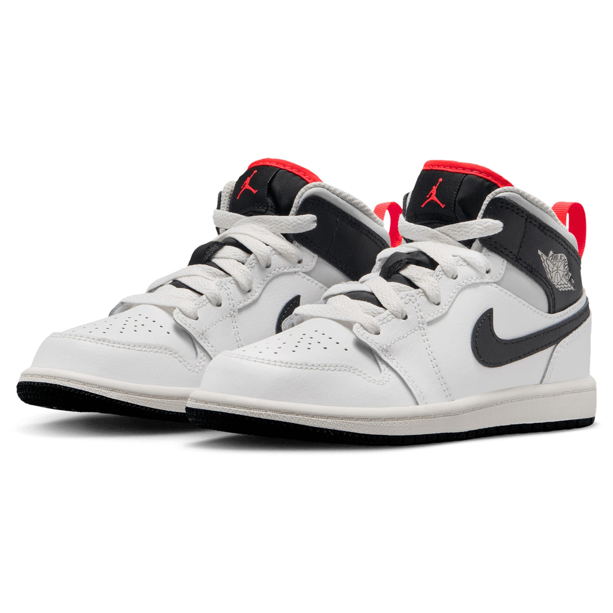 DQ8424-109 Foot Locker 5