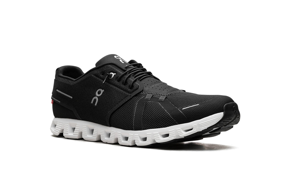 59.98919 Stadium Goods studio 7