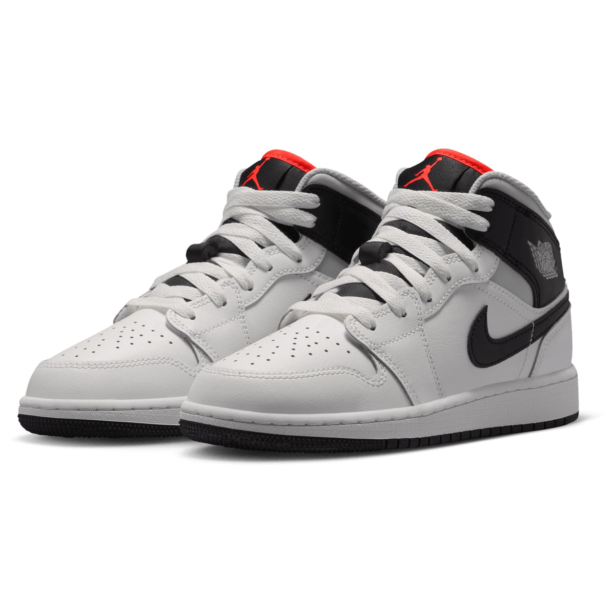 DQ8423-109 Foot Locker 6