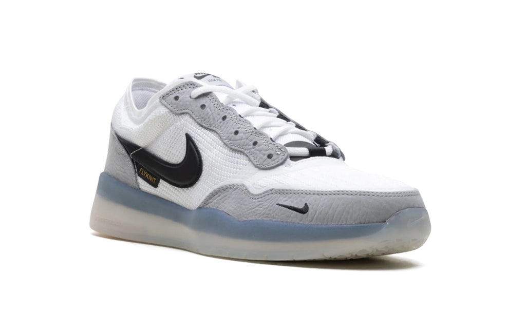 FV8493-004 Stadium Goods studio 7