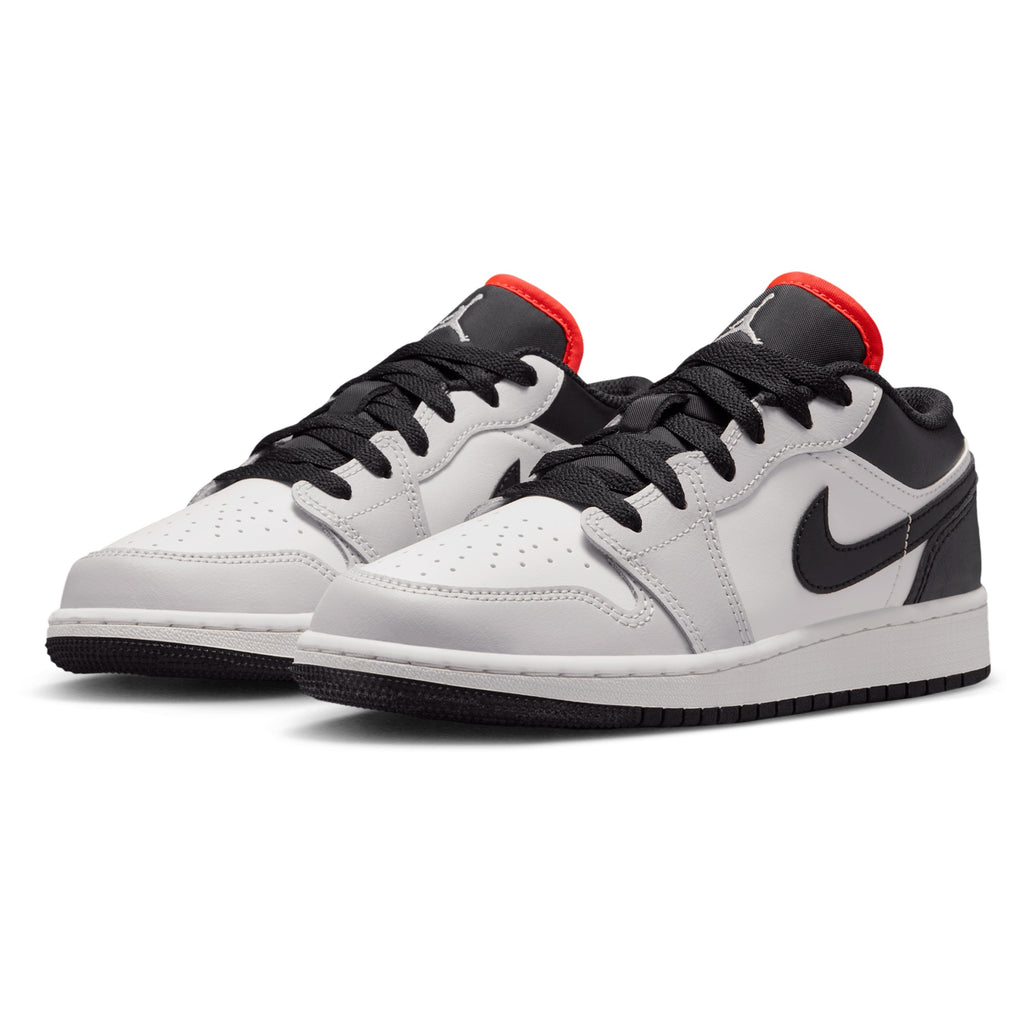 553560-045 Foot Locker 6