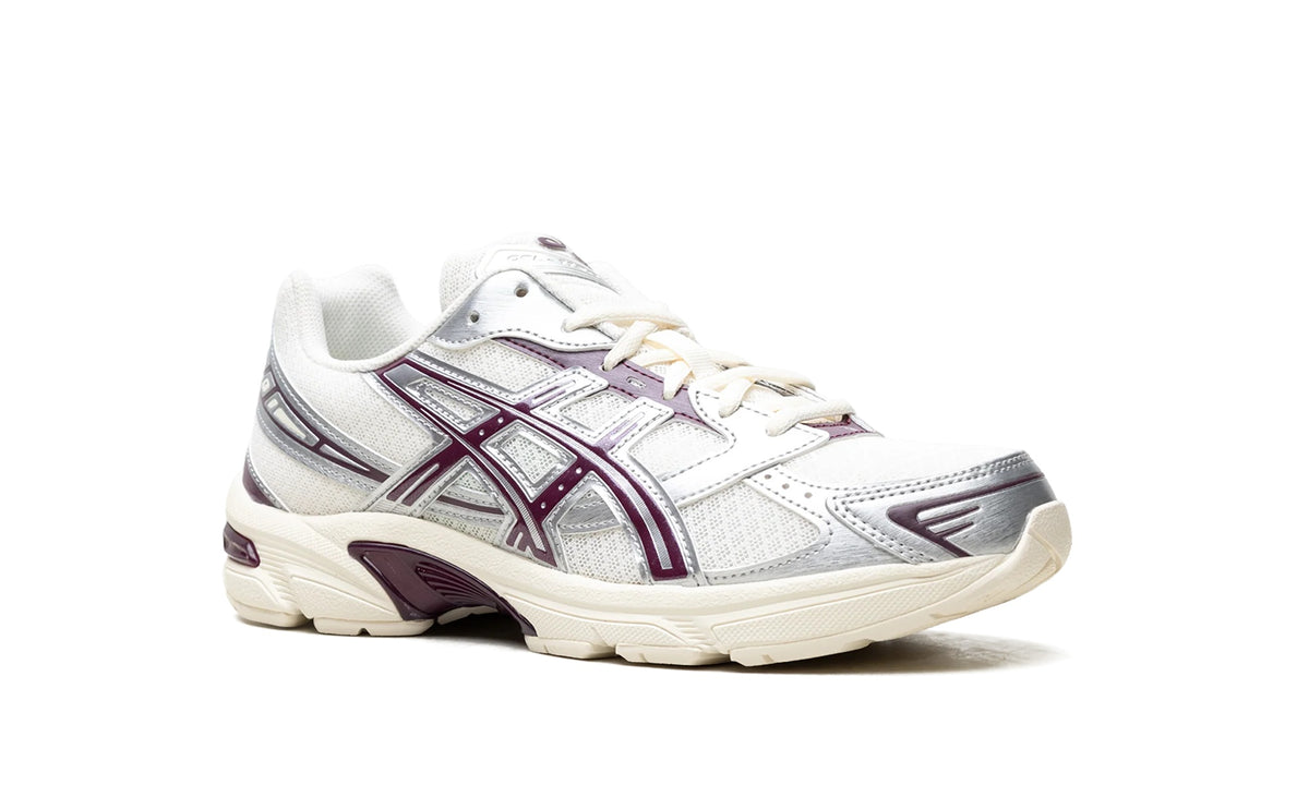1203A899-102 Stadium Goods studio 7