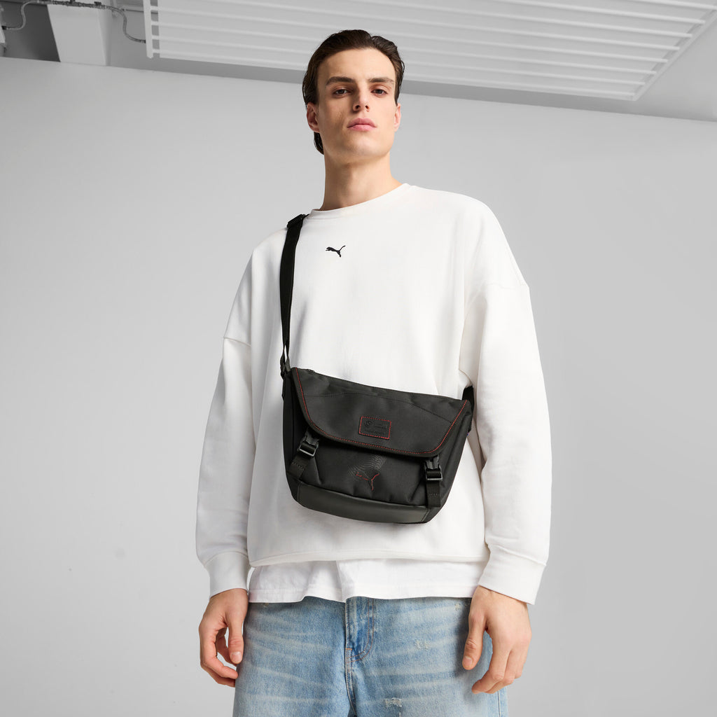 [091240-01] MENS PUMA BMW MMS LIFESTYLE SMALL MESSENGER