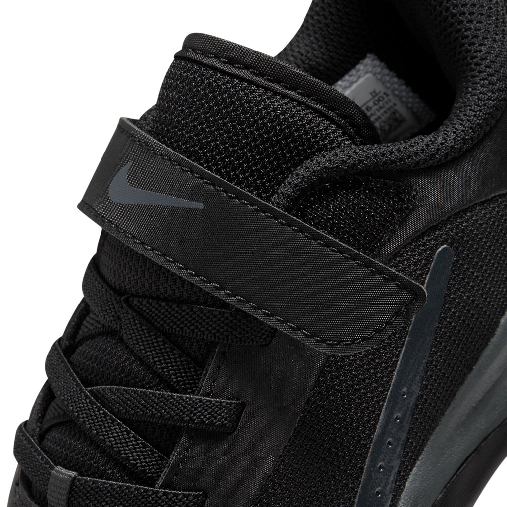 DM9026-001 Nike.com 9