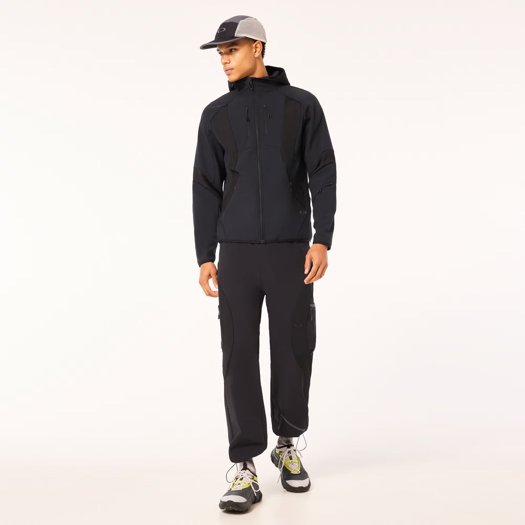 FOA405425-02E BLACKOUT 7