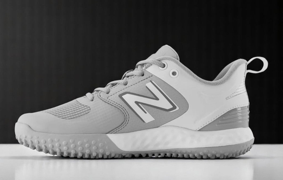 [STVELOG3] WOMENS NEW BALANCE FRESH FOAM VELO V3 TF 'GREY WHITE'