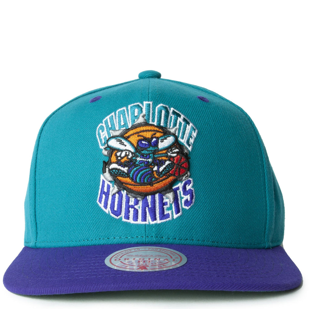 MENS MITCHELL & NESS NBA BREAKTHROUGH SNAPBACK HWC HORNETS - TEAL