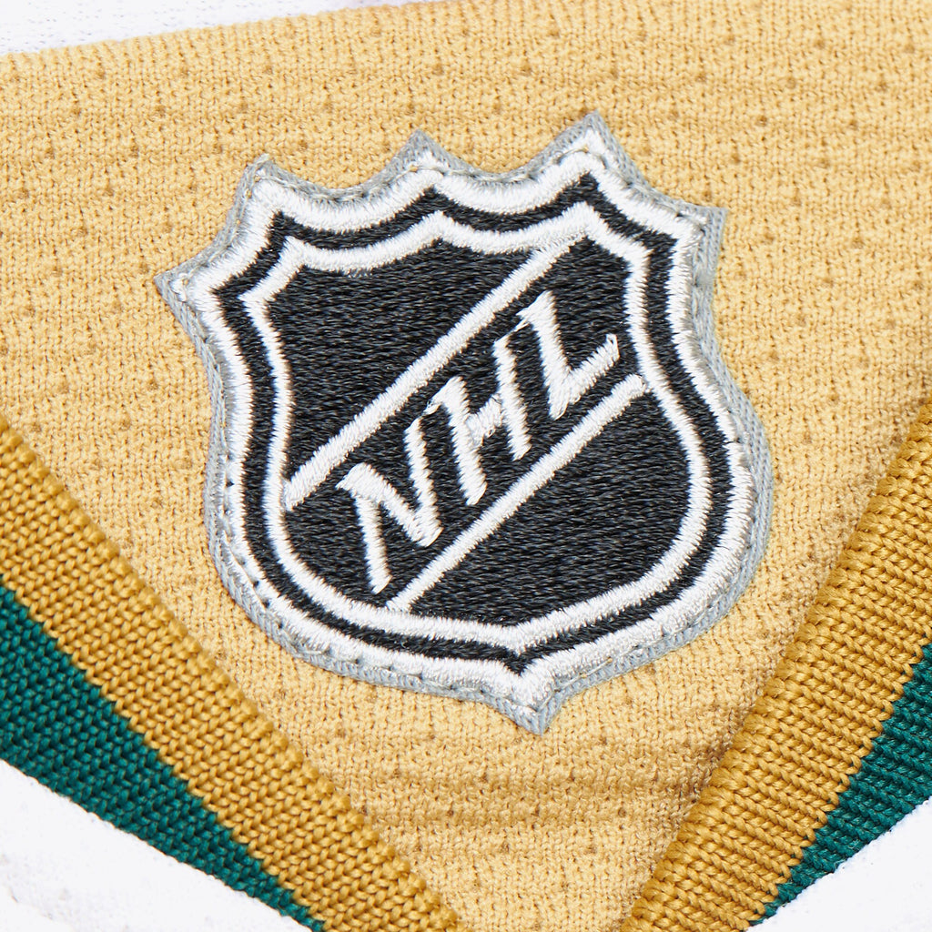 Mens Mitchell & Ness NHL WHITE JERSEY STARS 2009 JAMIE BENN