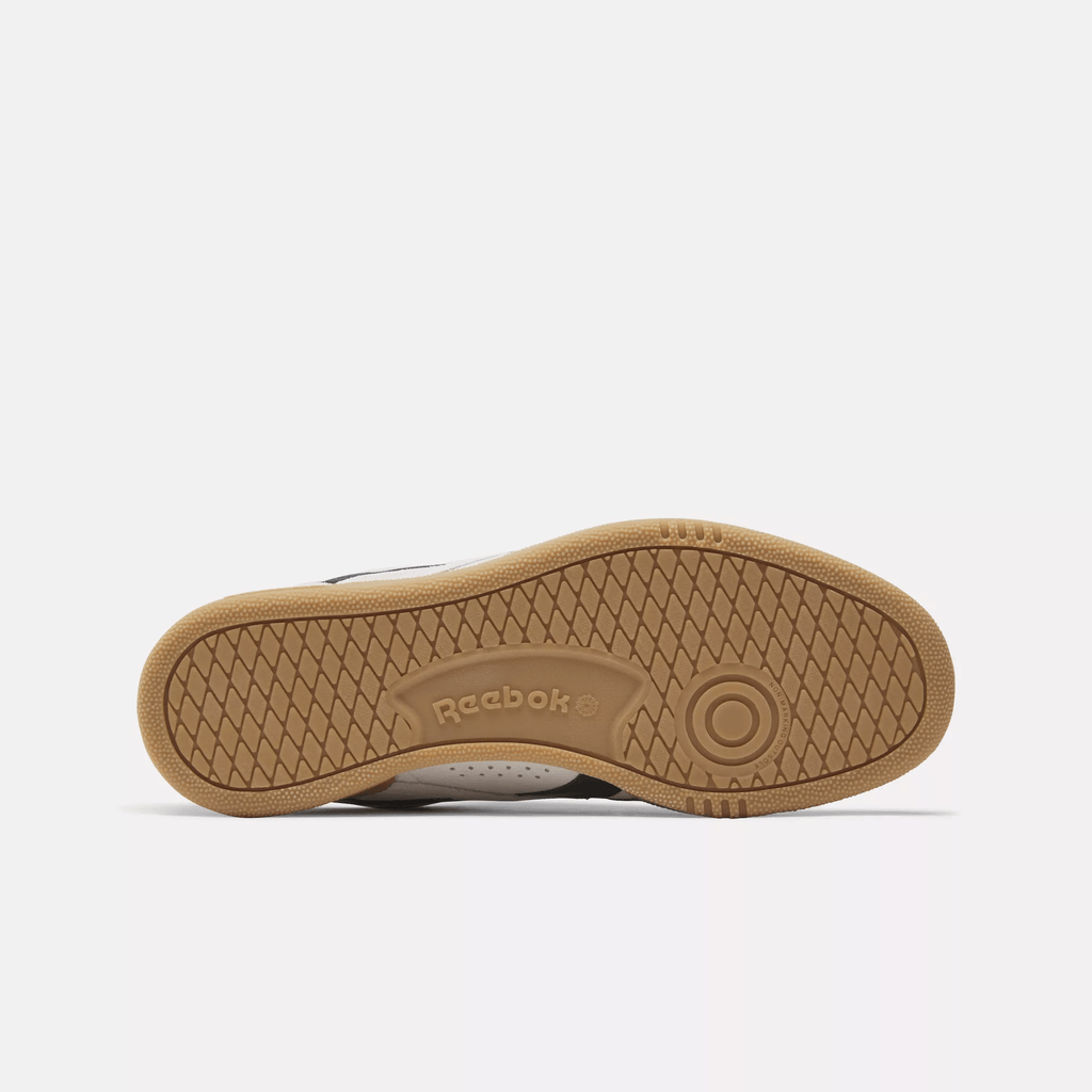 [100033073/IE1476] Mens Reebok CLUB C GROUNDS UK
