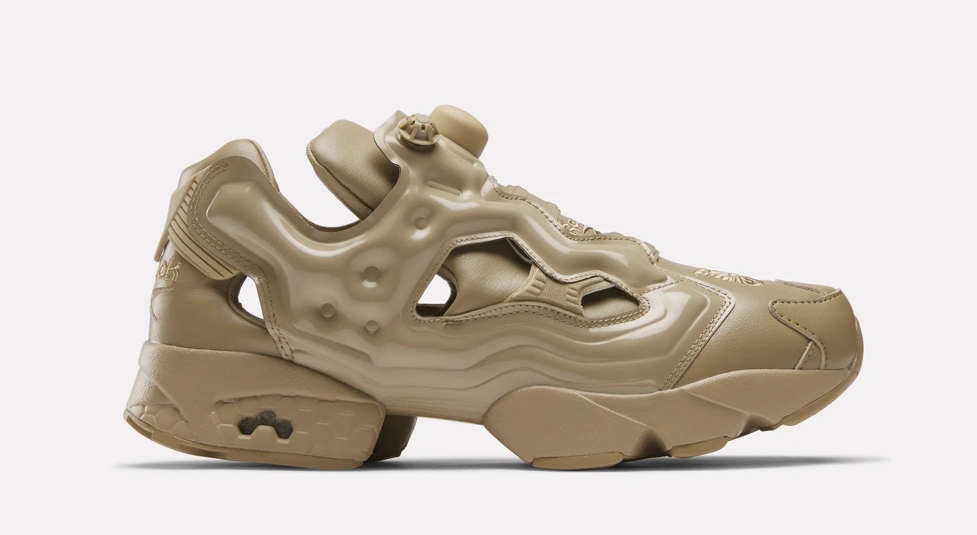 [100207688] MENS REEBOK INSTAPUMP FURY 94 X NEEDLES
