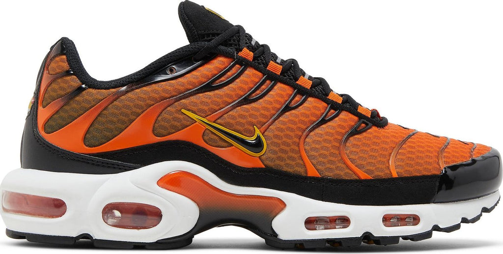 [DM0032-800] Mens Nike AIR MAX PLUS 'SAFETY ORANGE BLACK'