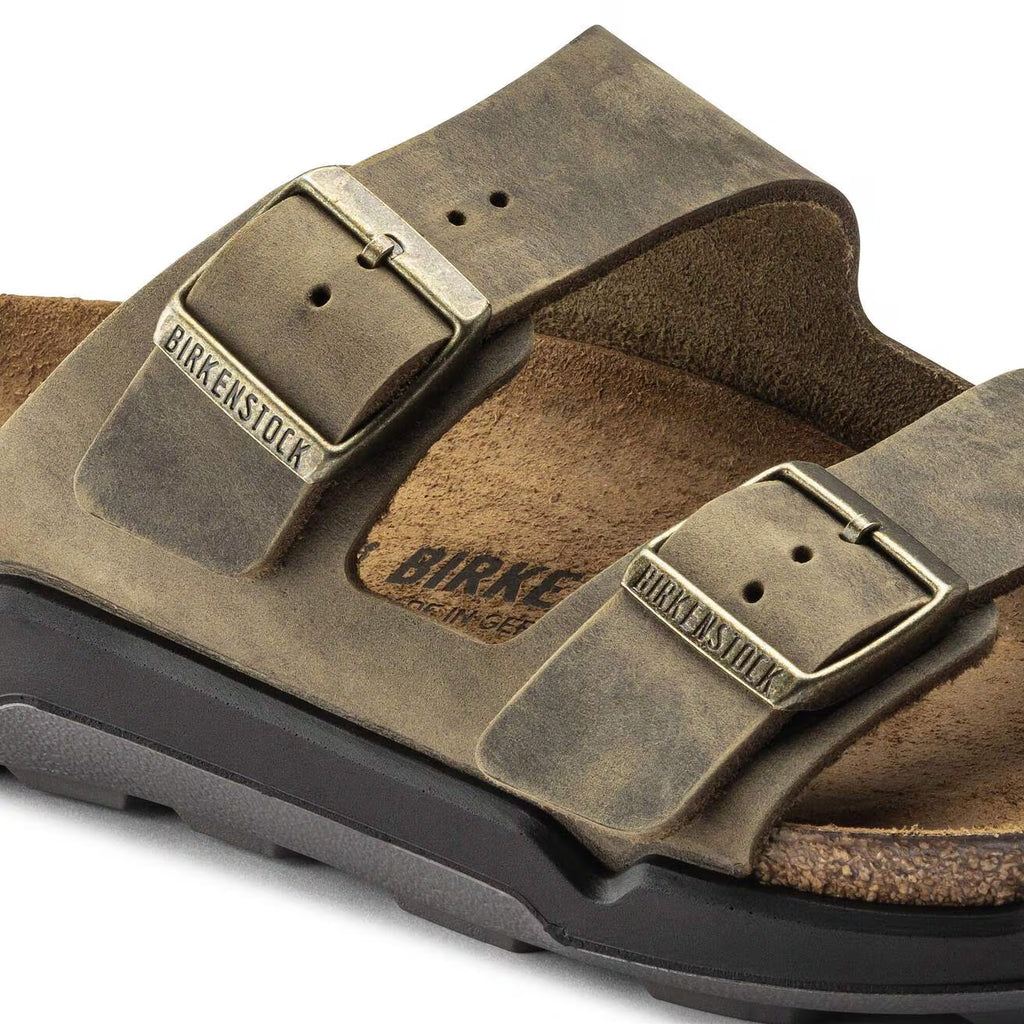 [1018463] UNISEX BIRKENSTOCK ARIZONA CROSSTOWN OILED LEATHER (REGULAR WIDTH)