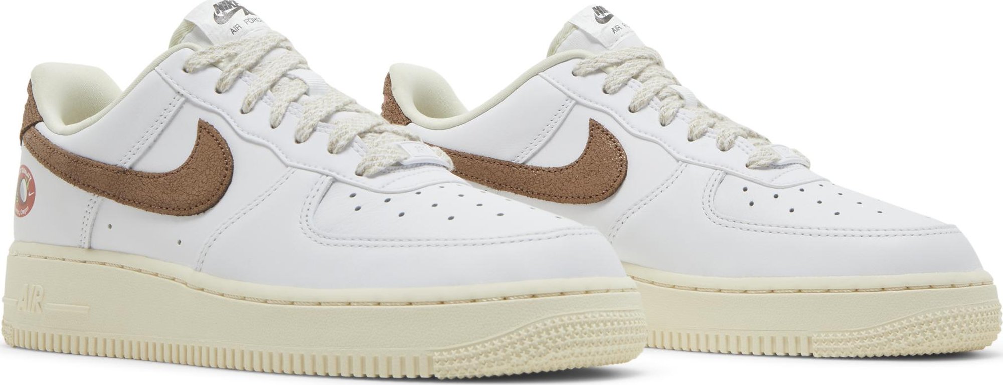 [DJ9943-101] Womens Nike AIR FORCE 1 '07 LX 'COCONUT'
