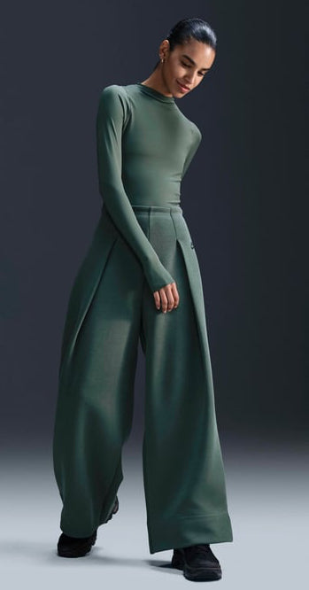 [FV8052-338] WOMENS NIKE SPORTSWEAR TECH FLEECE HIGH-WAISTED PLEATED WIDE PANTS
