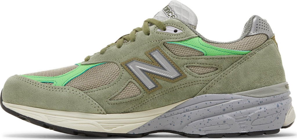 [M990PP3] Mens New Balance X PATTA 990v3 'Keep Your Family Close'