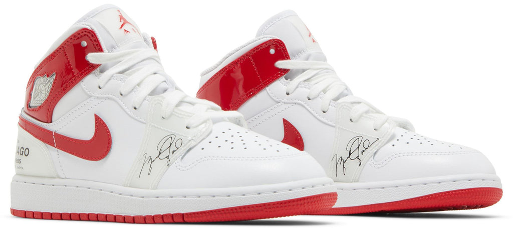 [DR6496-116] GRADE SCHOOL AIR JORDAN RETRO 1 MID SS (GS)
