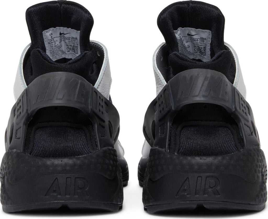 [DD1068-109] Mens Nike AIR HUARACHE 'WHITE BLACK (2022)'