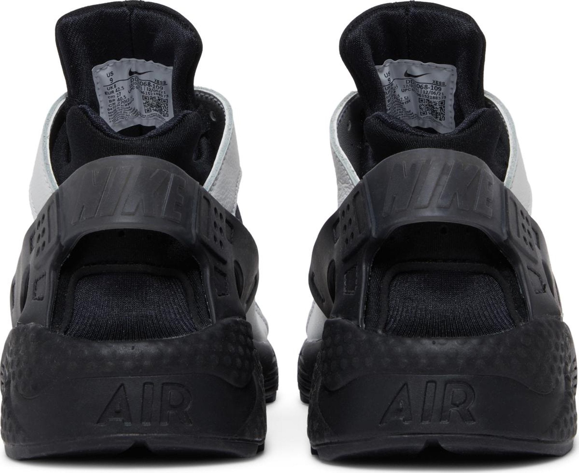 [DD1068-109] Mens Nike AIR HUARACHE 'WHITE BLACK (2022)'