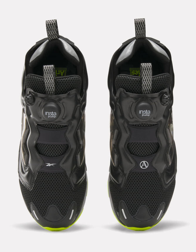 [100208650] Mens Reebok INSTAPUMP FURY 94 BL