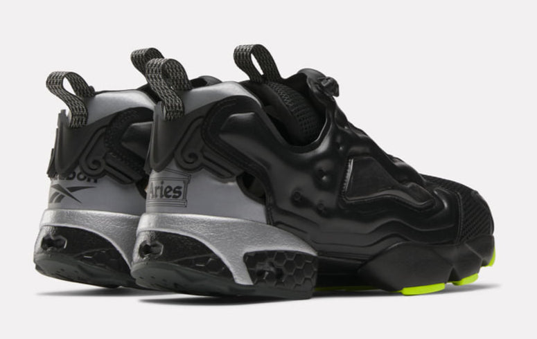 [100208650] Mens Reebok INSTAPUMP FURY 94 BL