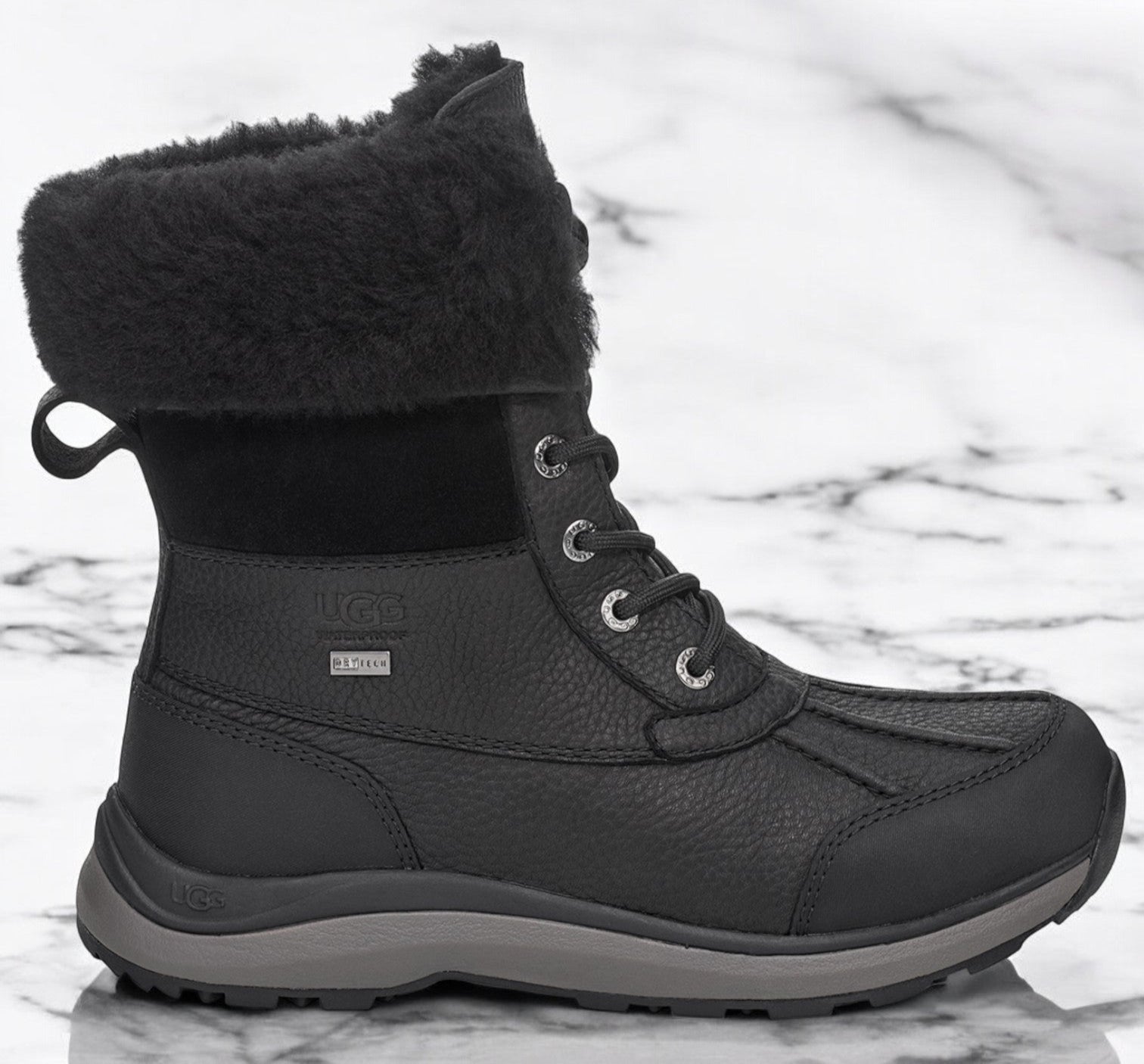 [1095141-BBLC] WOMENS UGG ADIRONDACK BOOT III