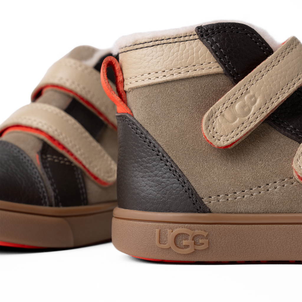 [1104989T-APM] PRESCHOOL UGG RENNON II