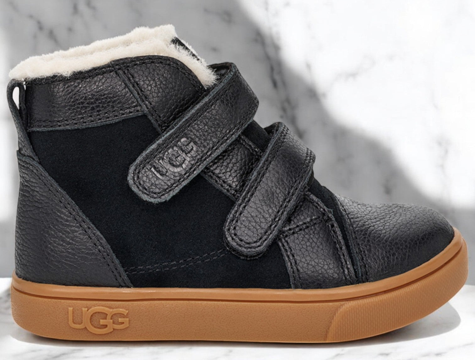 [1104989T-BLK] PRESCHOOL UGG RENNON II