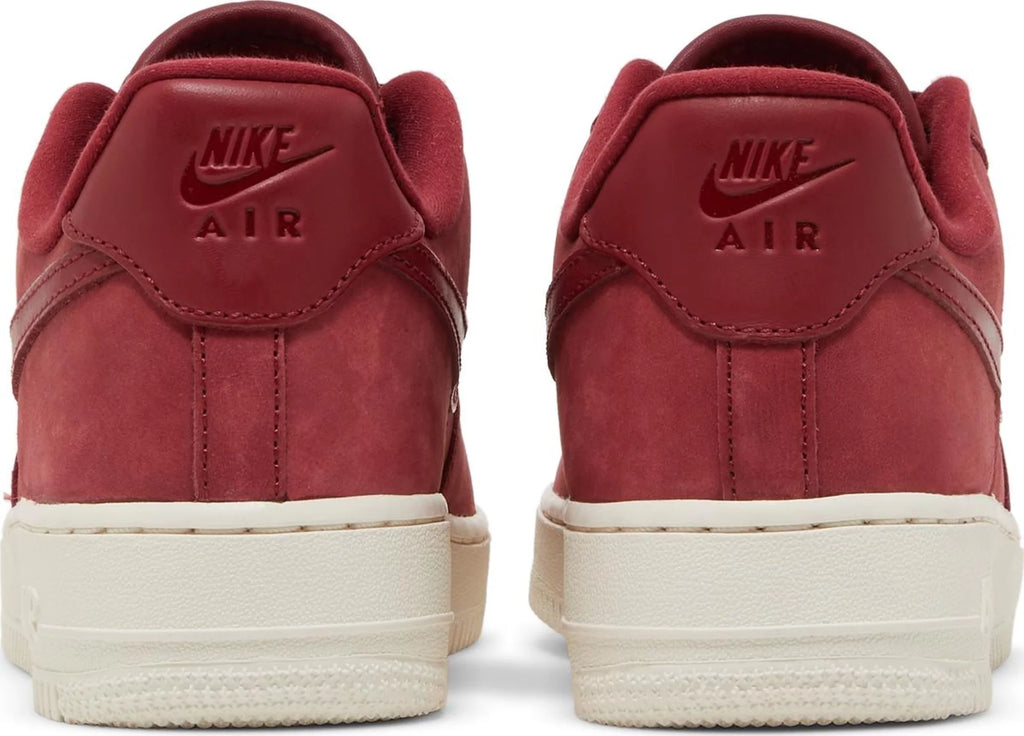 [DR9503-600] Womens Nike AIR FORCE 1 LOW '07 PRM 'TEAM RED SAIL'