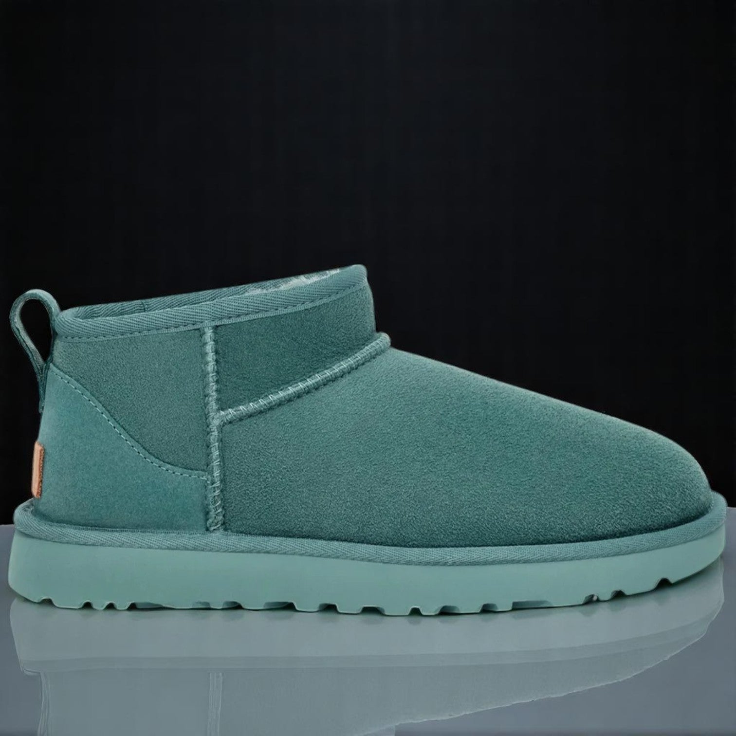 [1116109-DEE] WOMENS UGG CLASSIC ULTRA MINI
