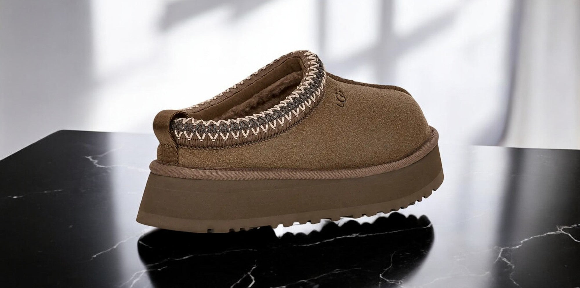 [1122553-HCK] Womens UGG TAZZ
