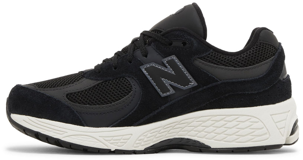 [GC2002BK] GRADE SCHOOL NEW BALANCE 2002R 'BLACK'