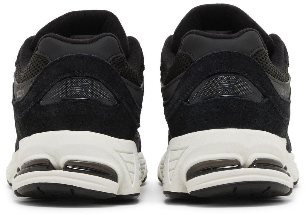 [GC2002BK] GRADE SCHOOL NEW BALANCE 2002R 'BLACK'