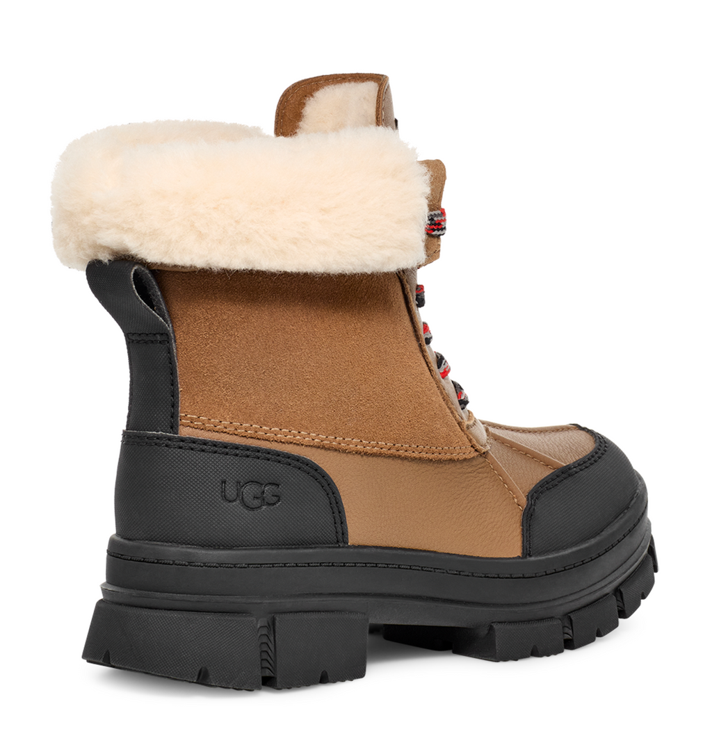 [1130524-CHE] WOMENS UGG ASHTON ADDIE