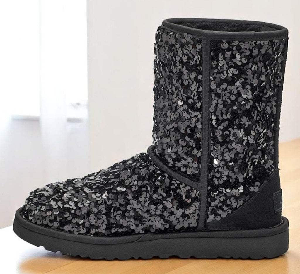 [1130650-BLK] Womens UGG CLASSIC SHORT CHUNKY SEQUIN BOOT