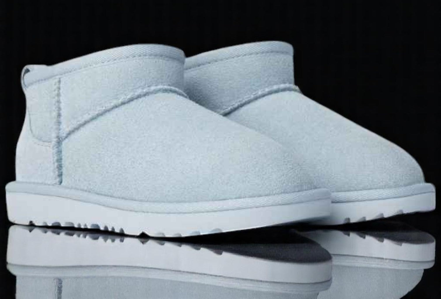 [1130750K-SFOA] YOUTH UGG CLASSIC ULTRAMINI
