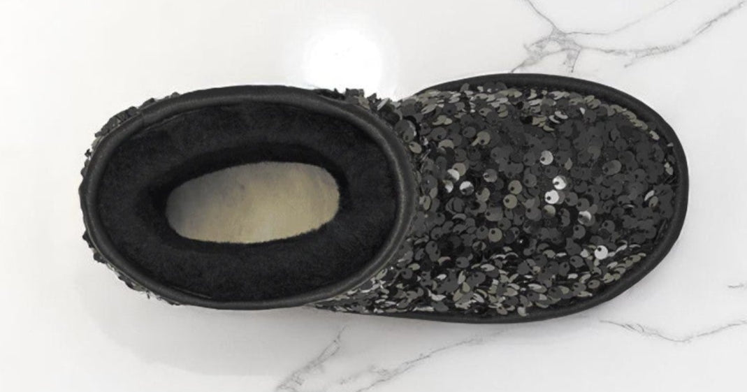 [1135330K-BLK] Kids UGG CLASSIC SHORT CHUNKY SEQUIN BOOT
