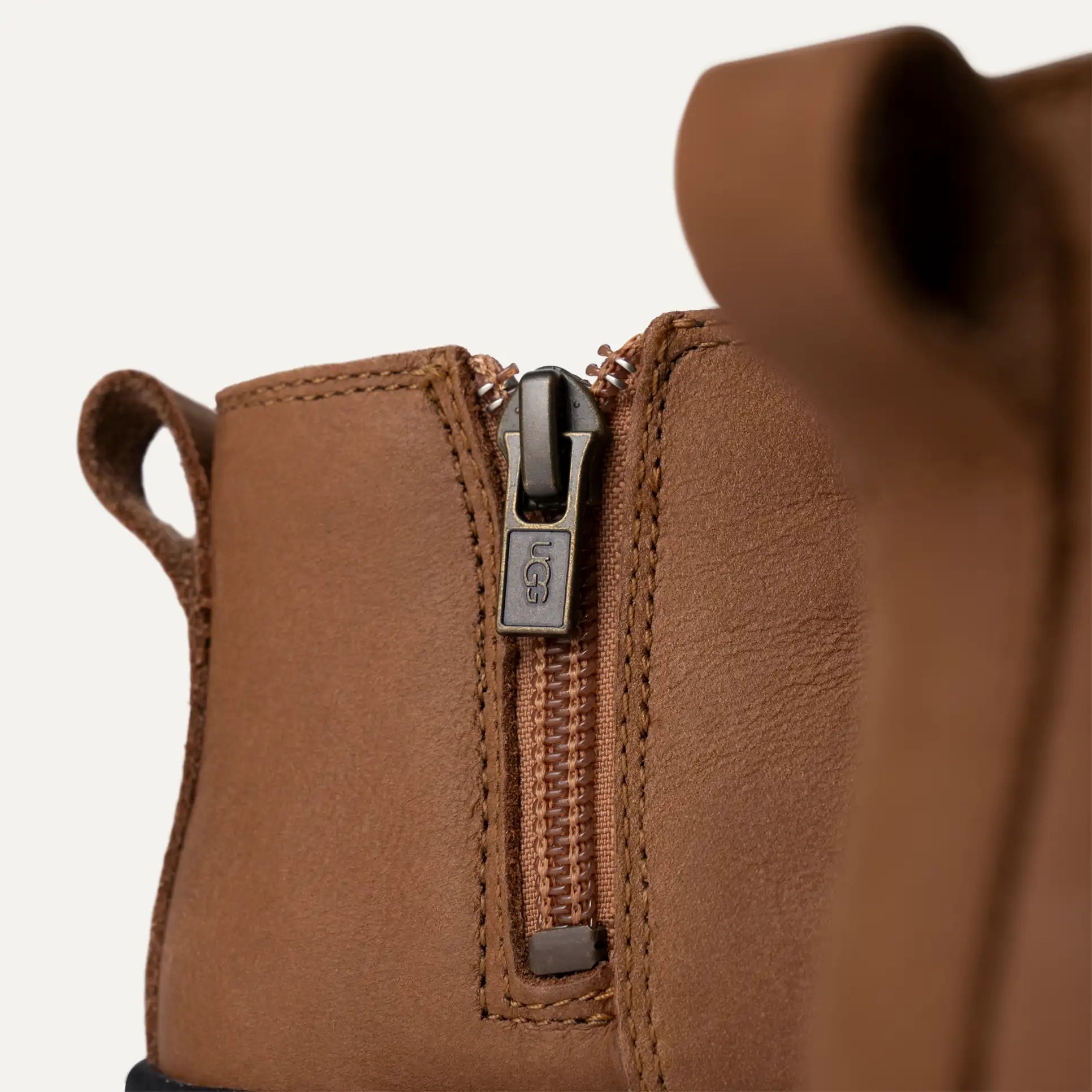 [1143662T-CHE] TODDLERS UGG ASHTON CHELSEA BOOTS 'CHESTNUT' - CHESTNUT