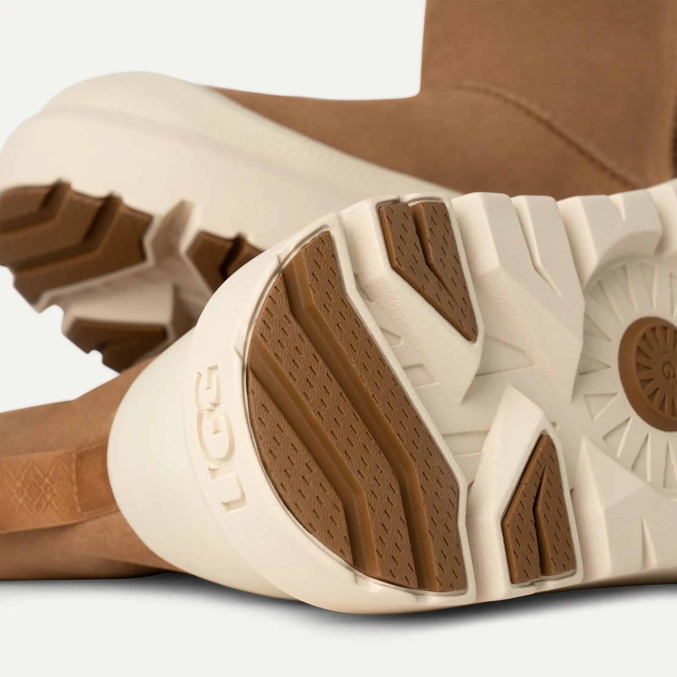 [1143992-CWTC] MENS UGG CLASSIC SHORT WEATHER HYBRID BOOT 'CHESTNUT WHITECAP'
