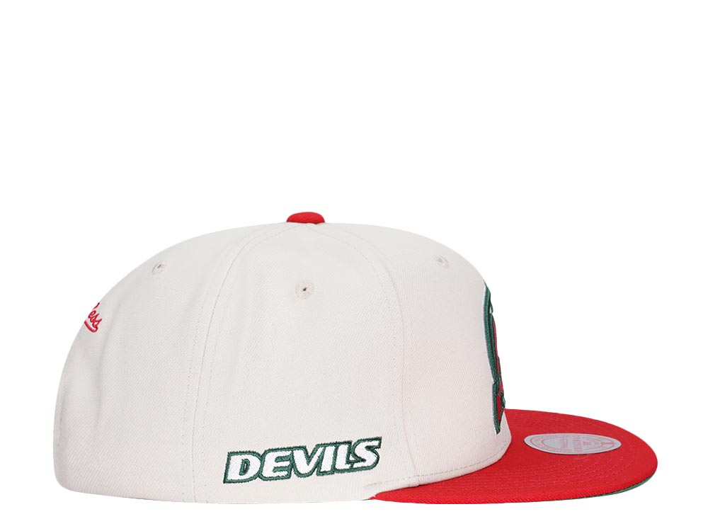 MENS MITCHELL & NESS NHL VINTAGE OFF-WHITE SNAPBACK DEVILS - OFF WHITE