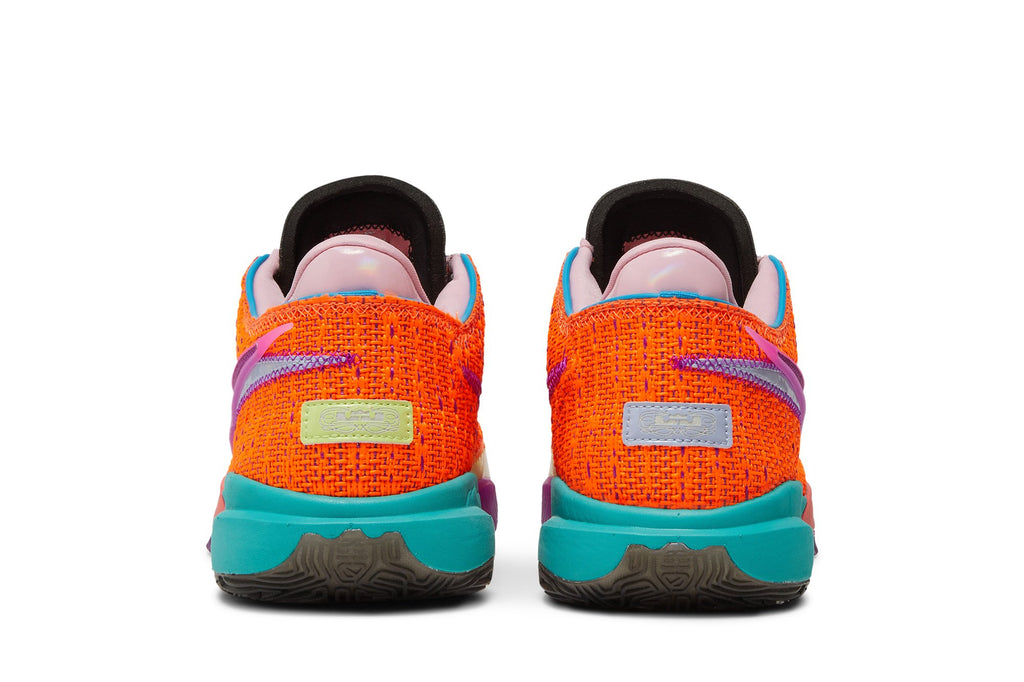 [DJ5423-800] Mens Nike LEBRON 20 'CHOSEN 1'