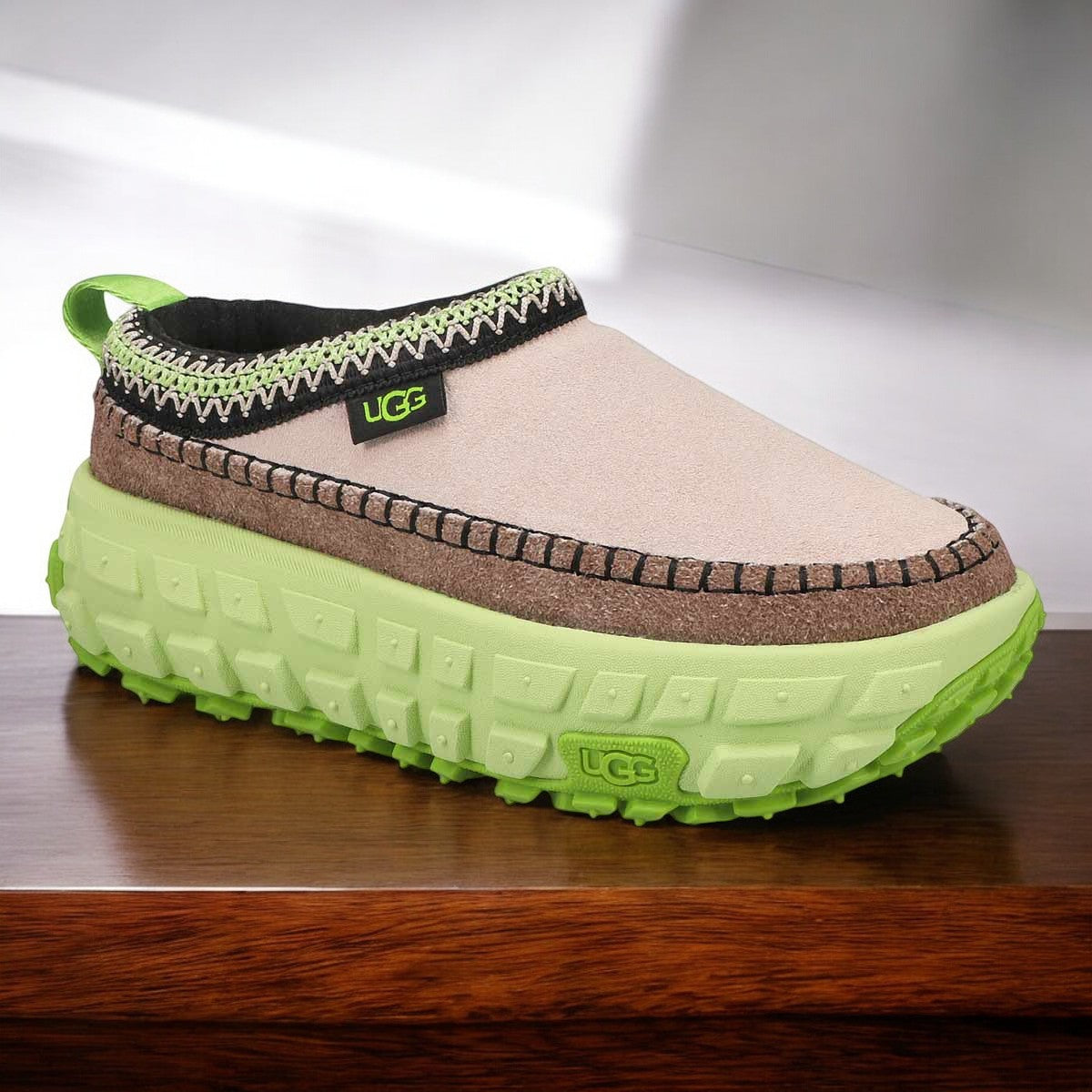[1155650-CCT] Womens UGG VENTURE DAZE 'CERAMIC CATERPILLAR'