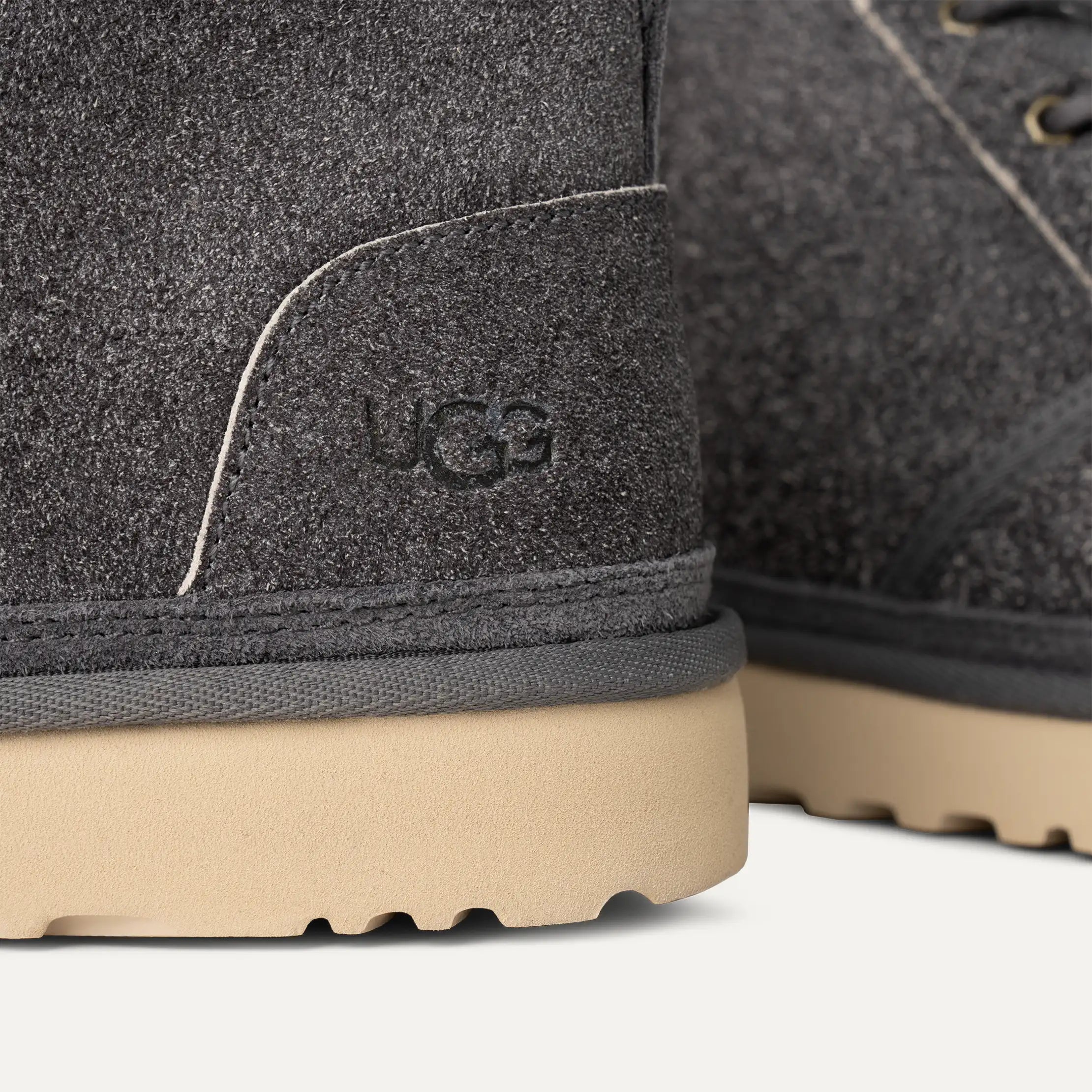 [1158219-DGRY] MENS UGG NEUMEL SHAGGY SUEDE BOOT 'DARK GREY'