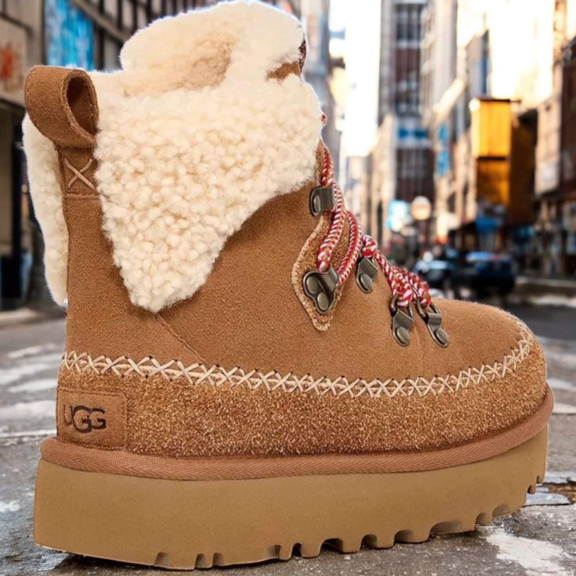 [1158271-CHE] WOMENS UGG CLASSIC ALPINE LACE-UP BOOT 'CHESTNUT'